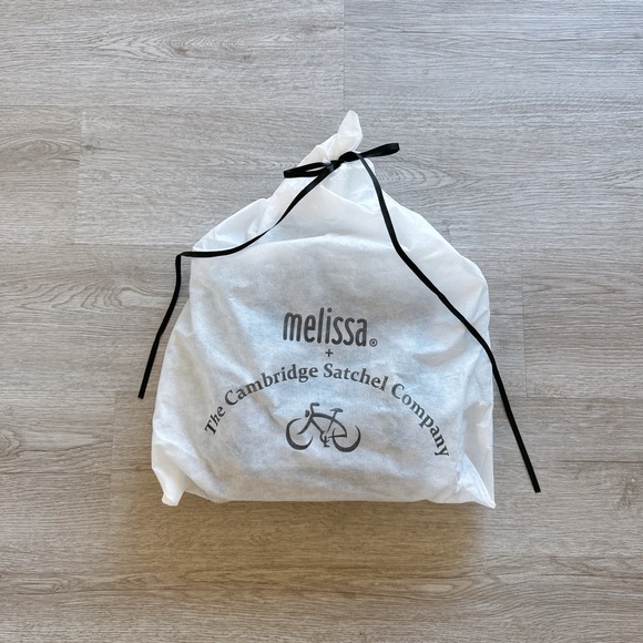 MELISSA • BACKPACK - Picture 8 of 8